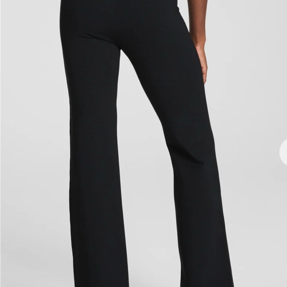 SPANX Super Smooth Pointe Flare Pant Black Excellent Size M Regular - Picture 6 of 9